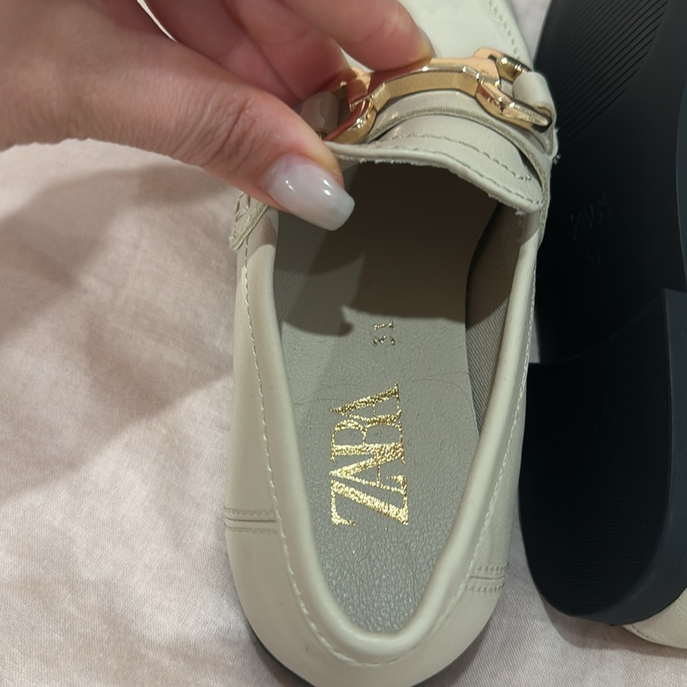 Zara - Picture 5 of 7